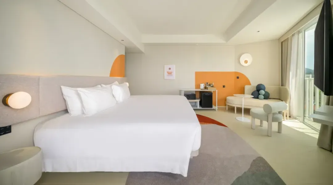 Centara Karon Resort - Deluxe Ocean View - Detail