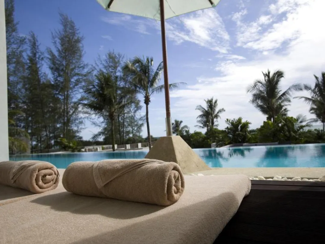 Aleenta Phuket - Ocean View Loft - Shared Pool