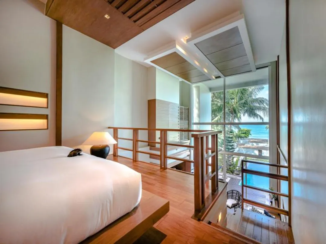 Aleenta Phuket - Ocean View Loft - King Bed