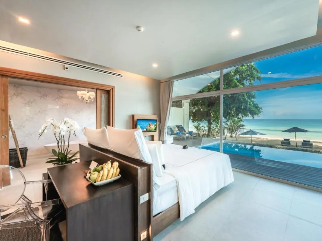 Aleenta Phuket - Beachfront Pool Villa - View