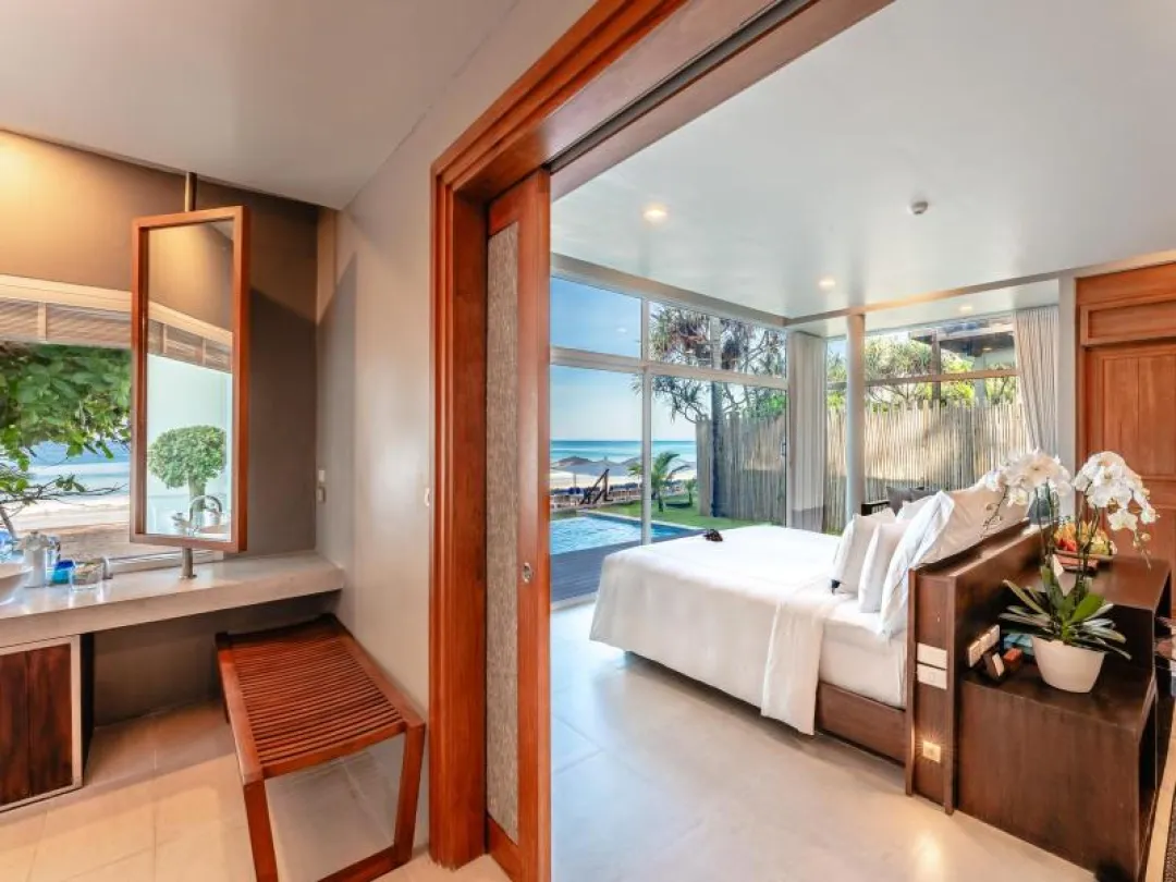 Aleenta Phuket - Beachfront Pool Villa - Detail