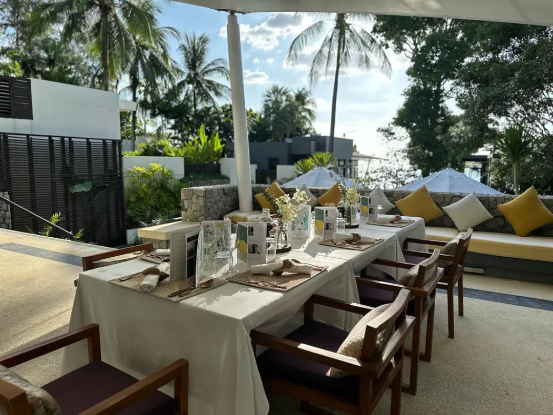 Aleenta Phuket -Seasons Restaurant