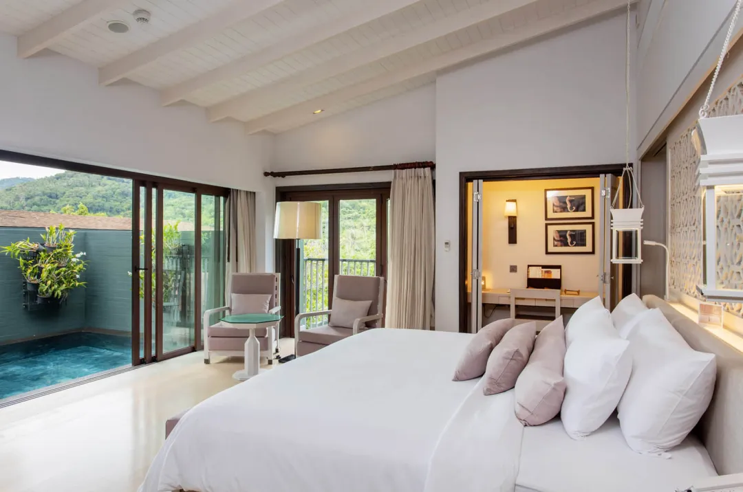 Pool Villa - Bedroom View