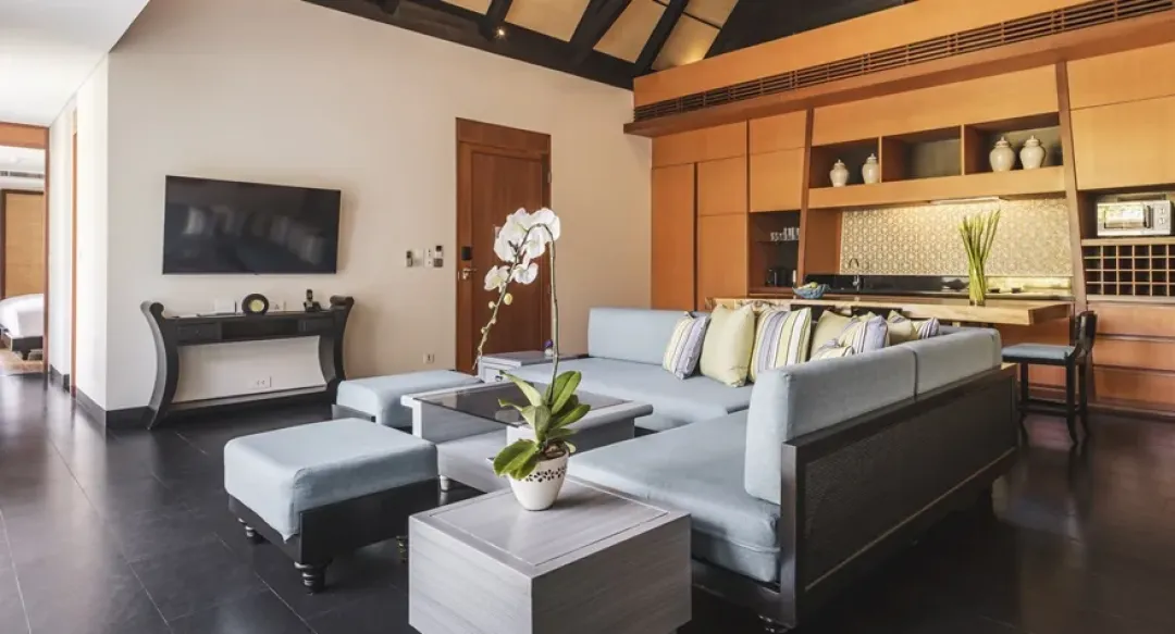 Two Bedroom Pool Pavilion - Seating Aeria