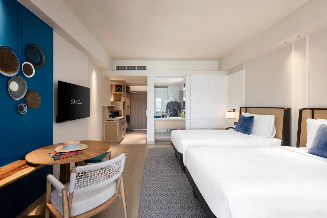 Ocean View Balcony - Twin Bed