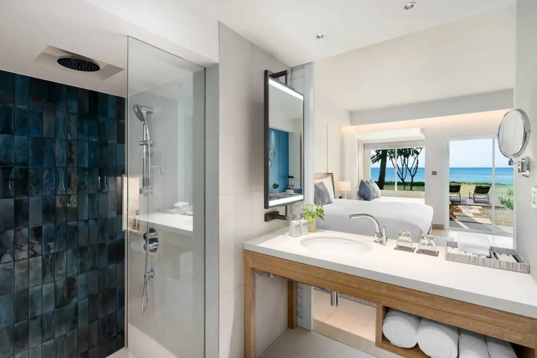 Beach Access - Bathroom