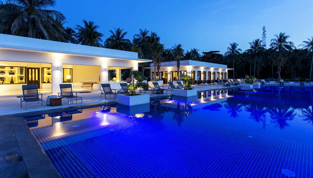 The Racha - Pool Access