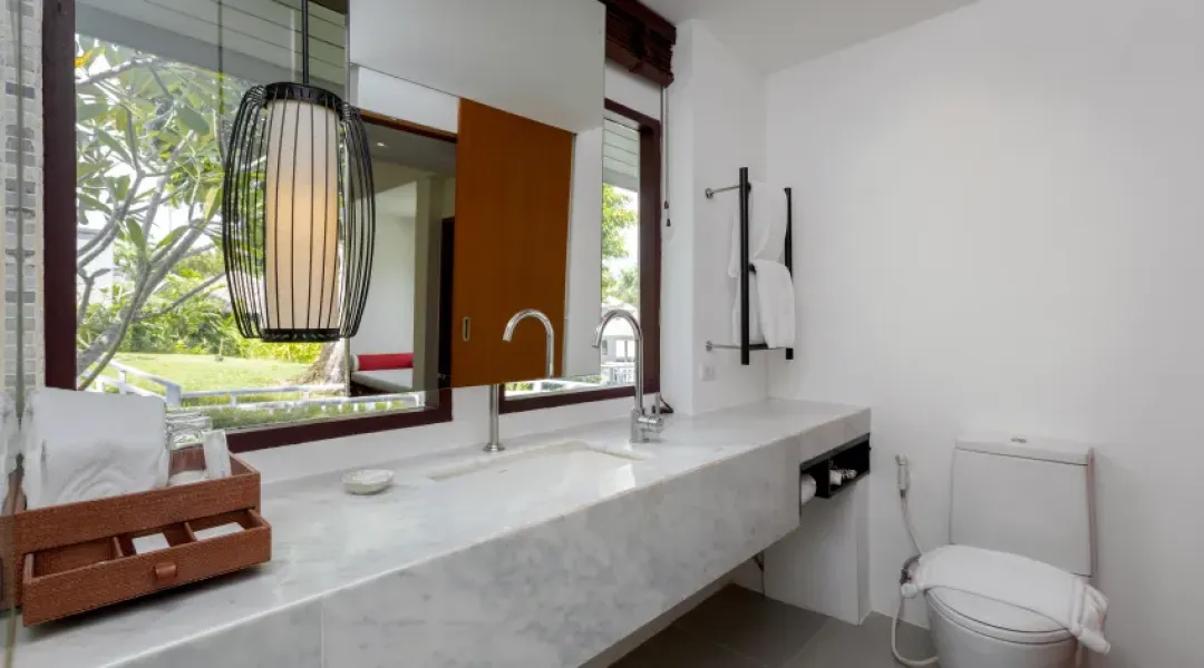 Superior Garden View Villa - Bathroom