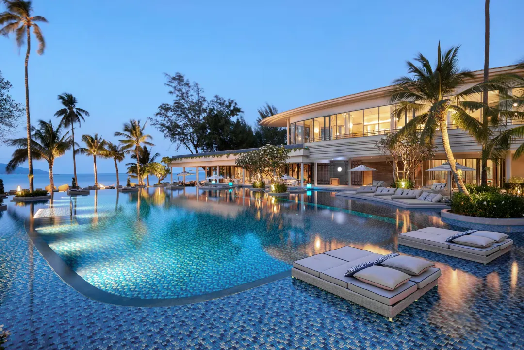 Melia-Beach-Resort-Koh-Samui-Pool