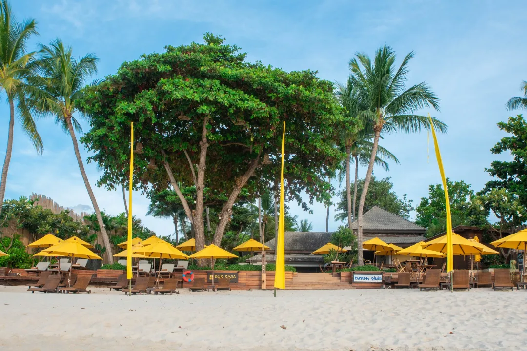 Buri-Rasa-Village-Beach