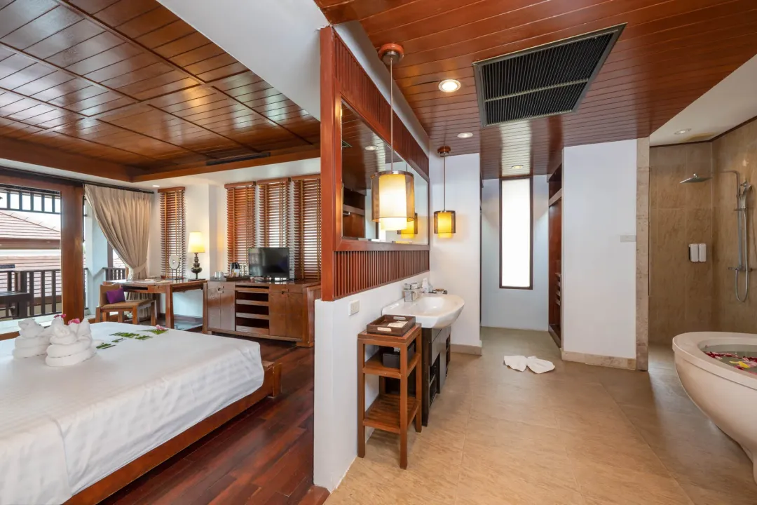 Jacuzzi Villa - Bedroom View