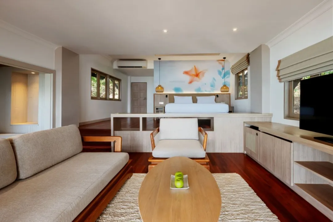 Grand Seafront Villa - Bedroom View