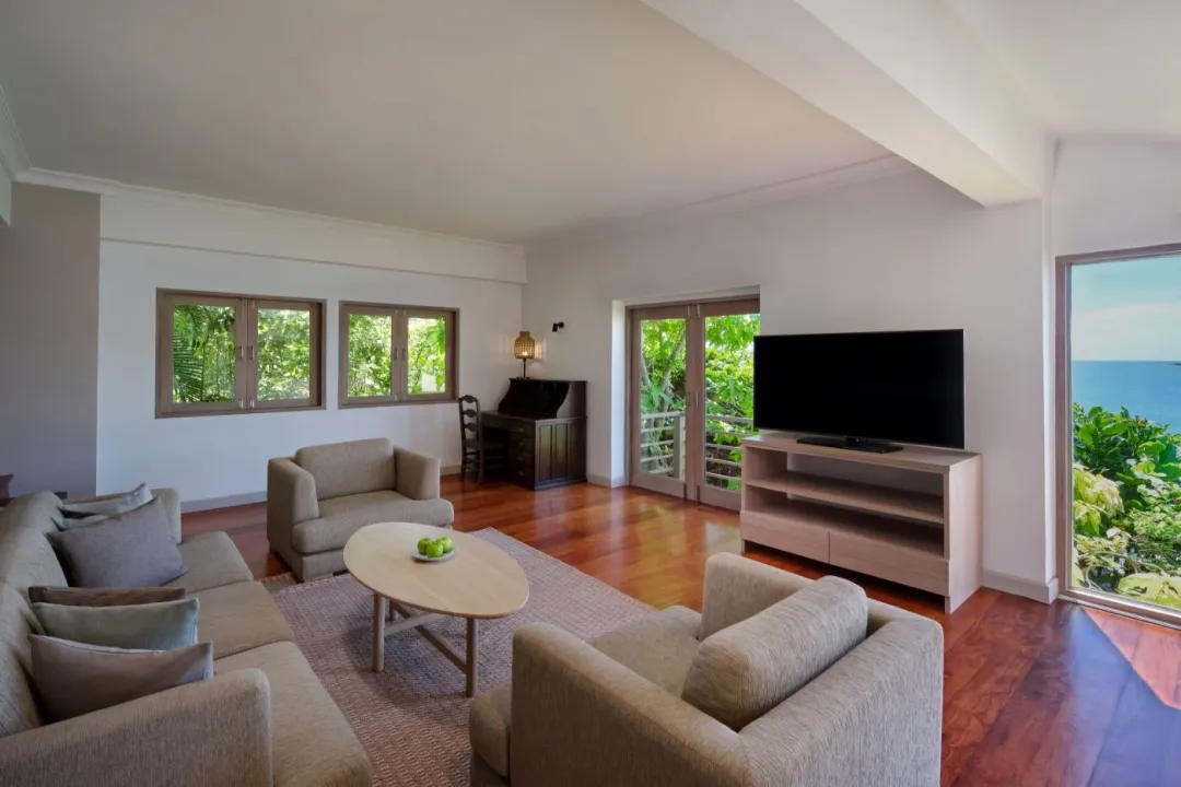 Grand Seafront Pool Villa - Seating Aeria