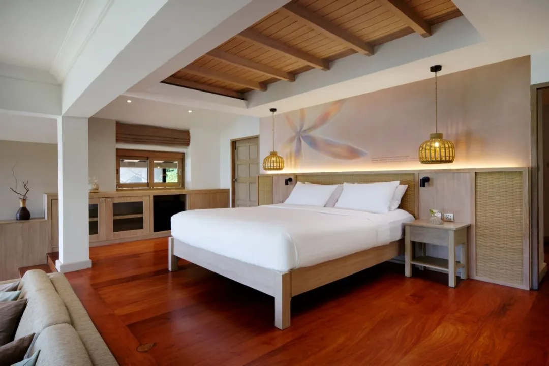 Grand Seafront Pool Villa - Bedroom