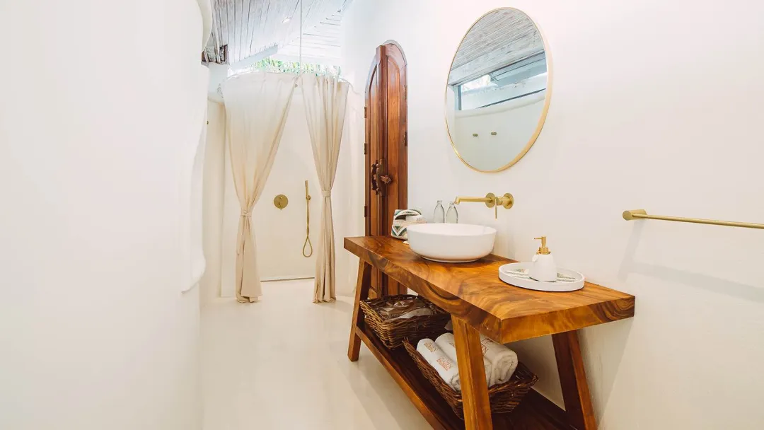 Tropical Suite - Bathroom