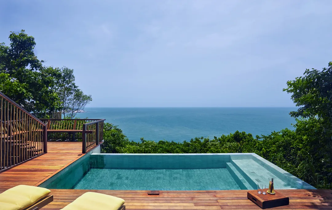 Ocean Front Pool Villa - Pool View