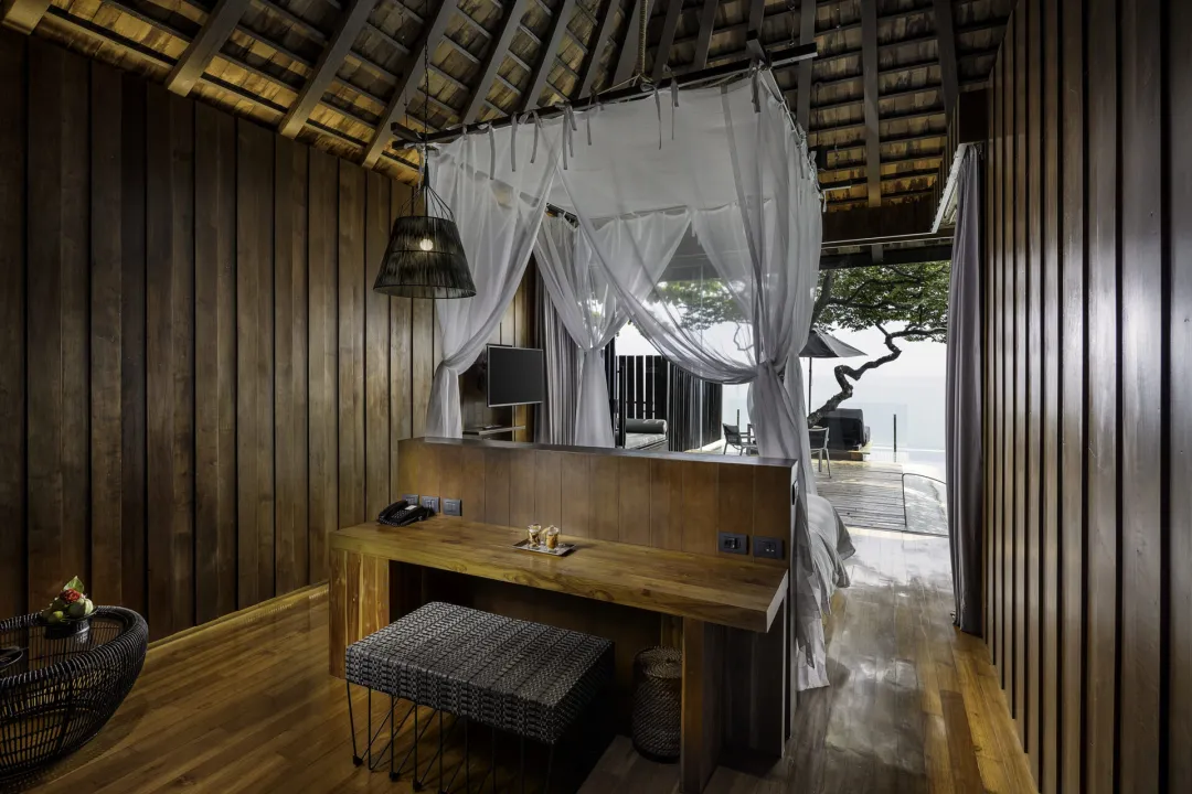 Ocean Front Pool Villa - Bedroom
