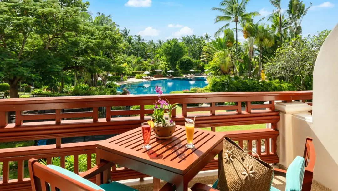 Duplex Suite - Balcony Lounge