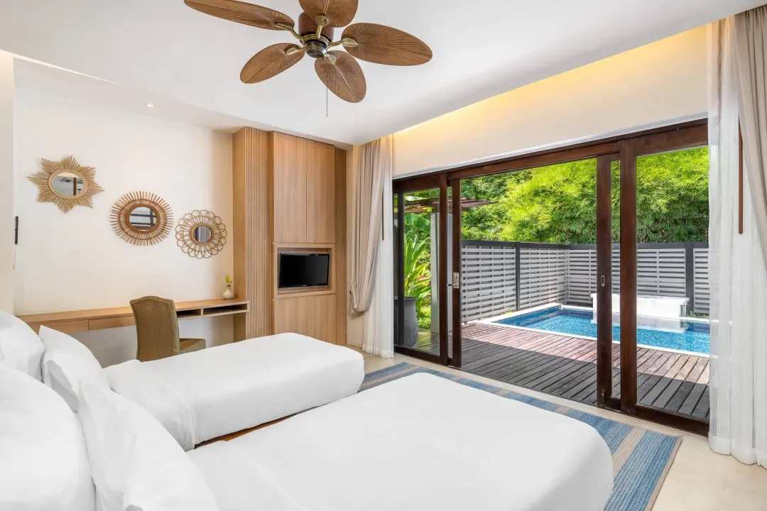 Deluxe Pool Villa - Twin Bed with Pool View