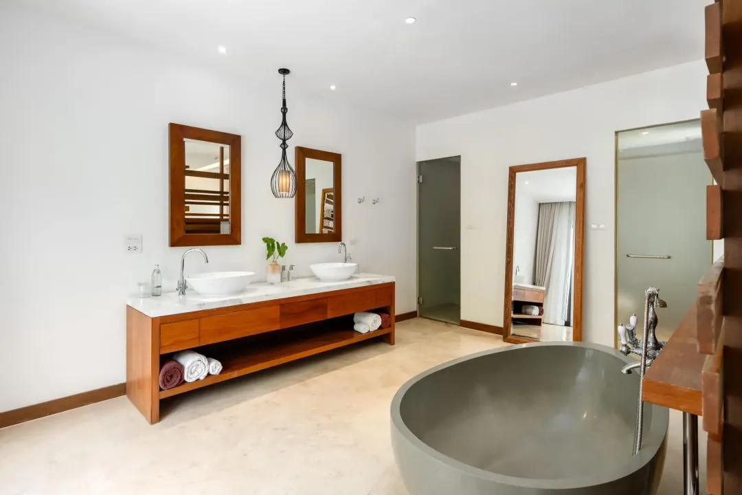 Deluxe Pool Villa - Bathroom View