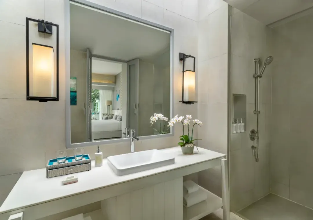 Two Bedroom Beachfront Pool Villa -Bathroom