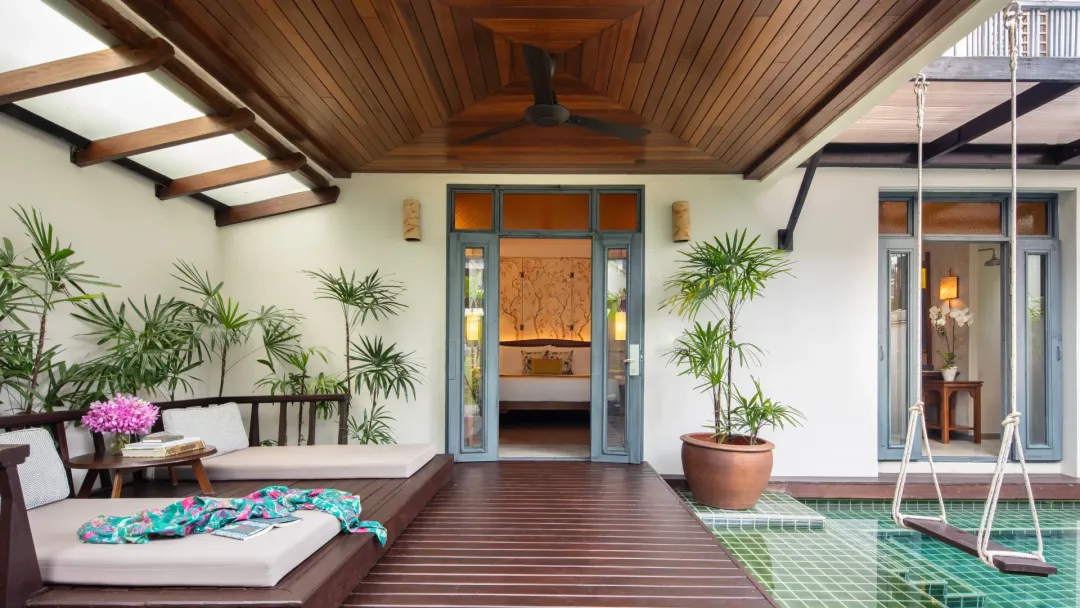 Anantara Pool Suite - Pool Lounge