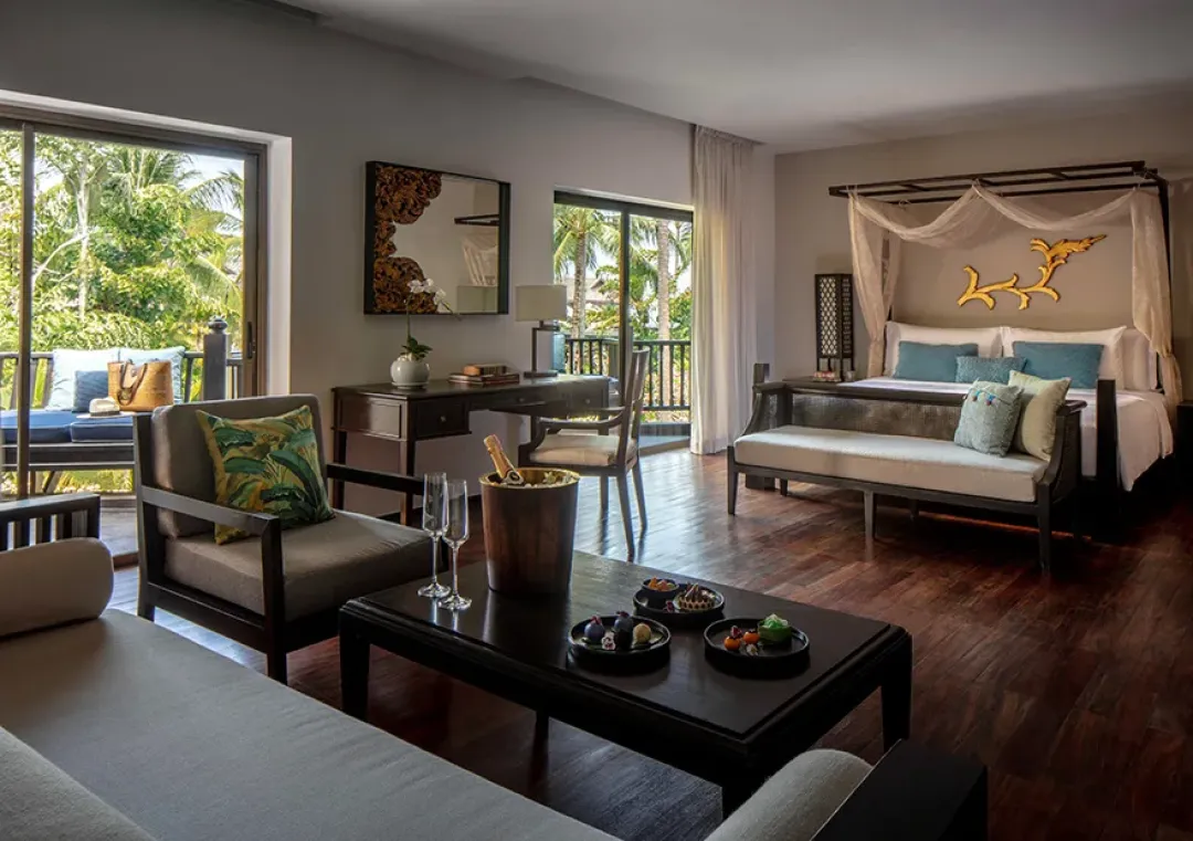 Garden View Suite - Bedroom with View