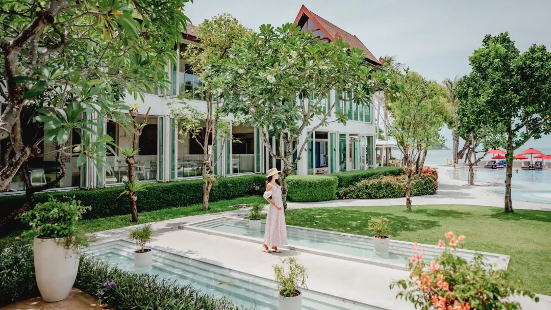 Amari Koh Samui - Setting of lobby entrance