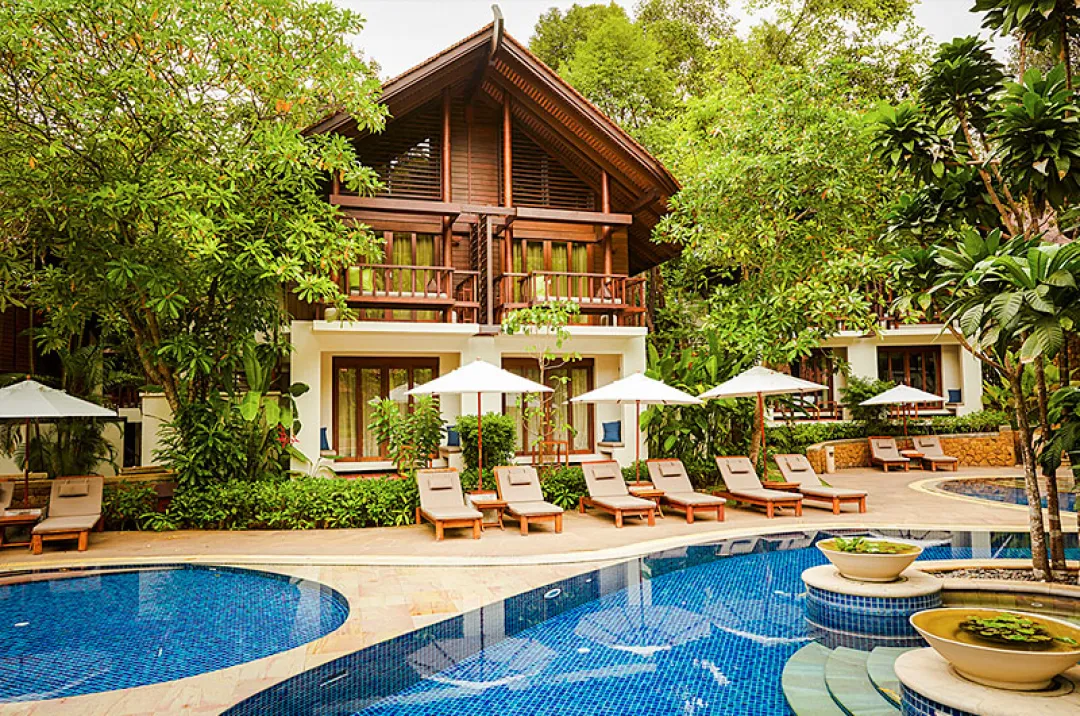 Superior Room - Pool Access