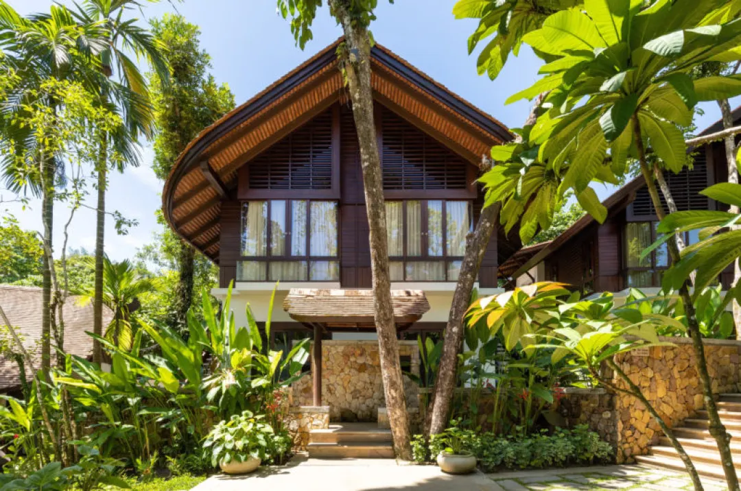 Garden Room - Garden View