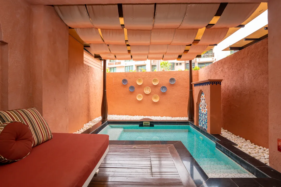 Marrakesh Hua Hin - Fountain Pool Family Suite -  Pool Full View