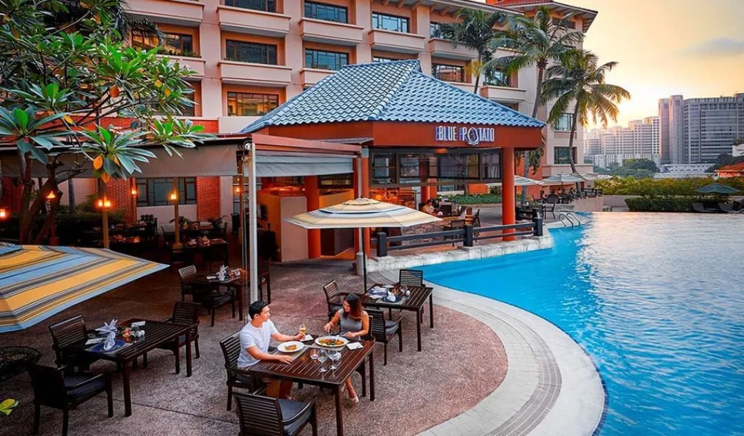 Paradox Singapore Merchant at Clarke Quay - Blue Potato