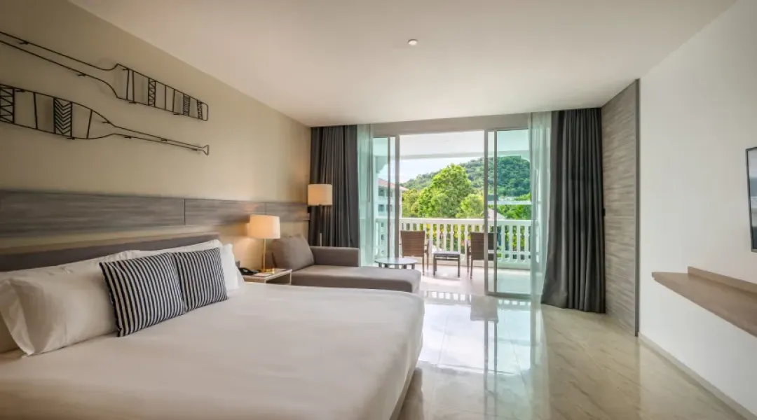 Premier Room - King Bed