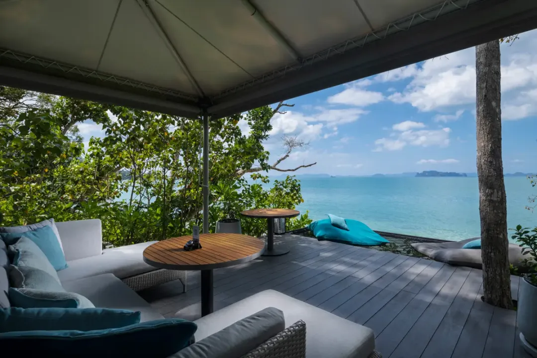 Banyan Tree Krabi -Cabana with Sea View