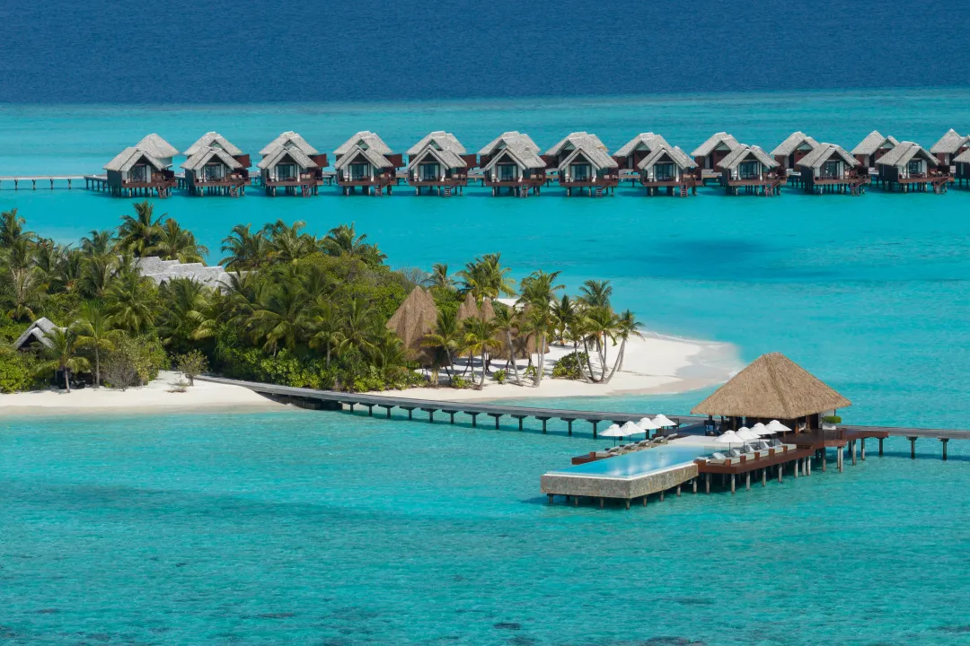 Heritance Aarah - Resort View