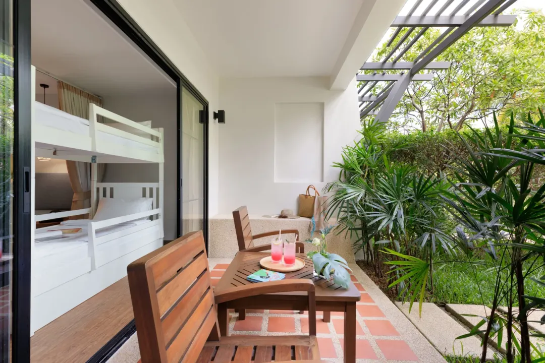 Family Garden Terrace - Terrace Lounge