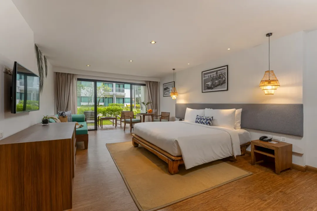 Premier Garden Suite -King Bed