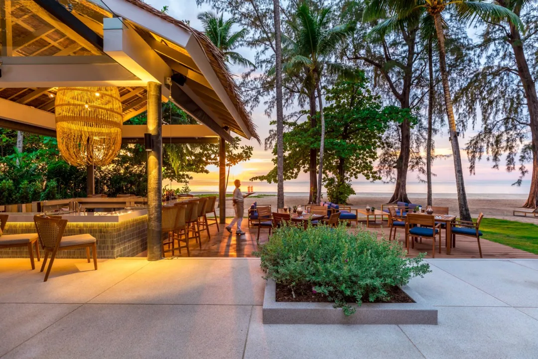 Edgewater Restaurant and Bar