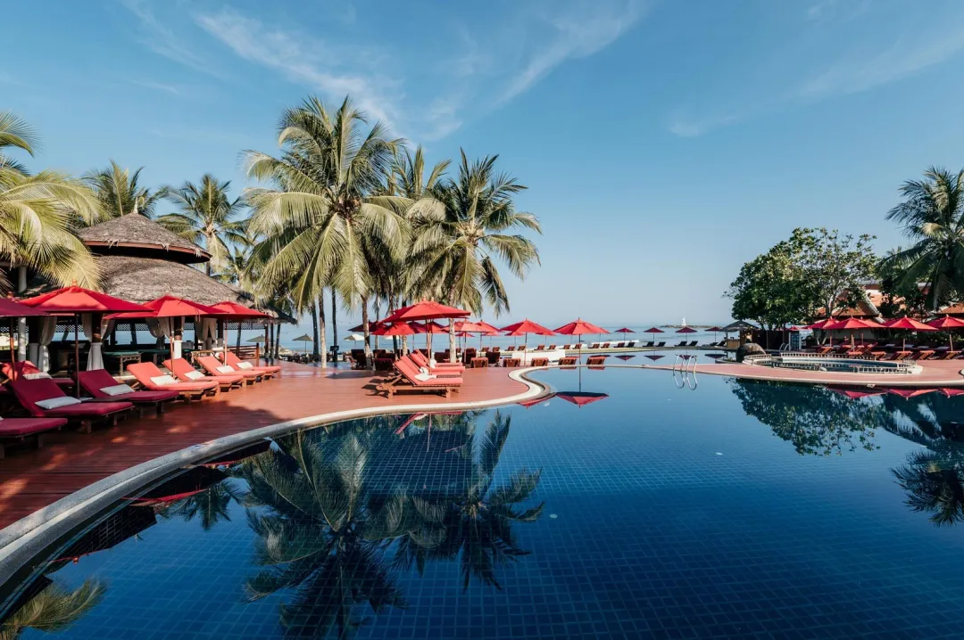 Khao Lak Laguna Resort - Pool View
