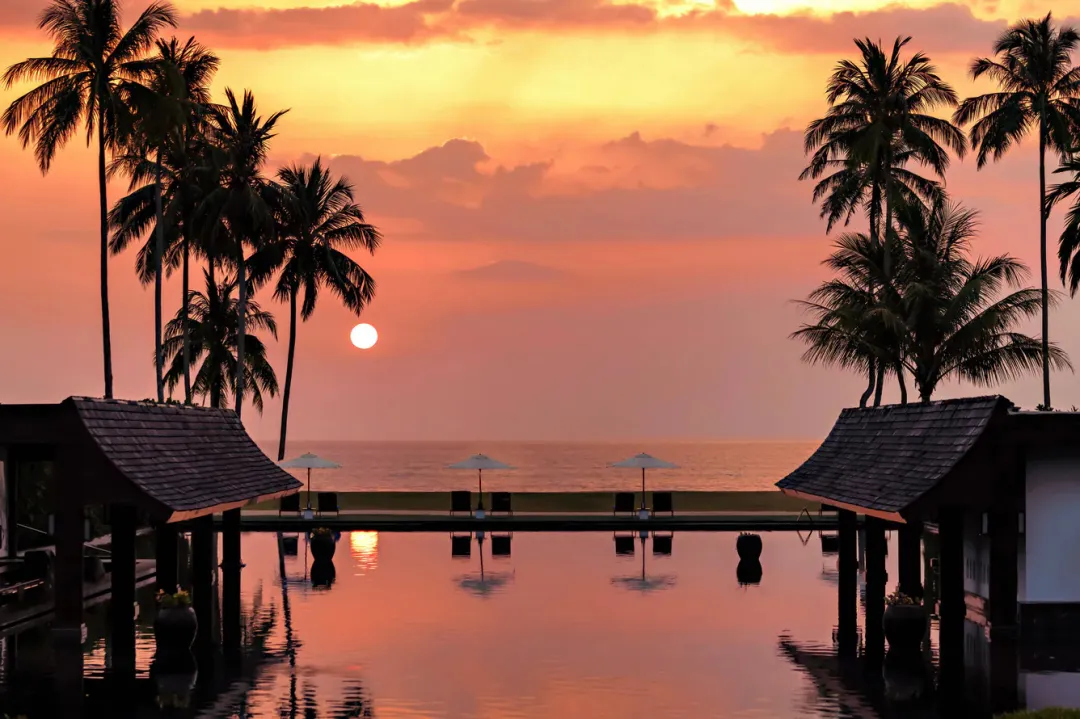 JW Marriott Khao Lak Resort - Infinity Pool View after Sunset