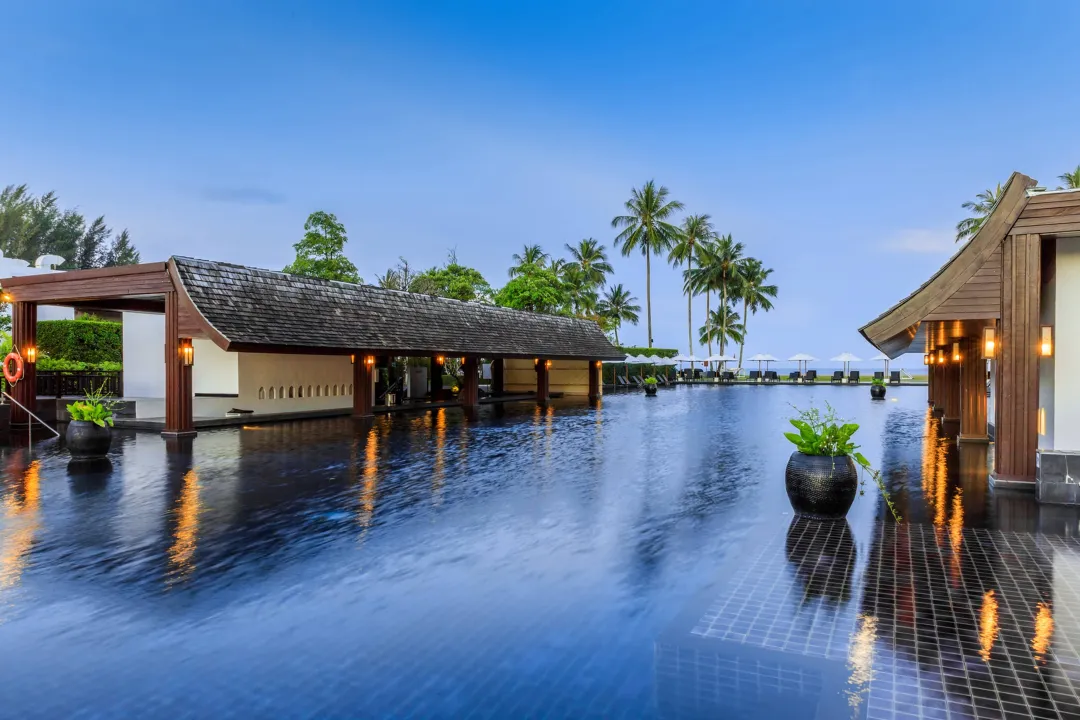 JW Marriott Khao Lak Resort - Infinity Pool Day View 