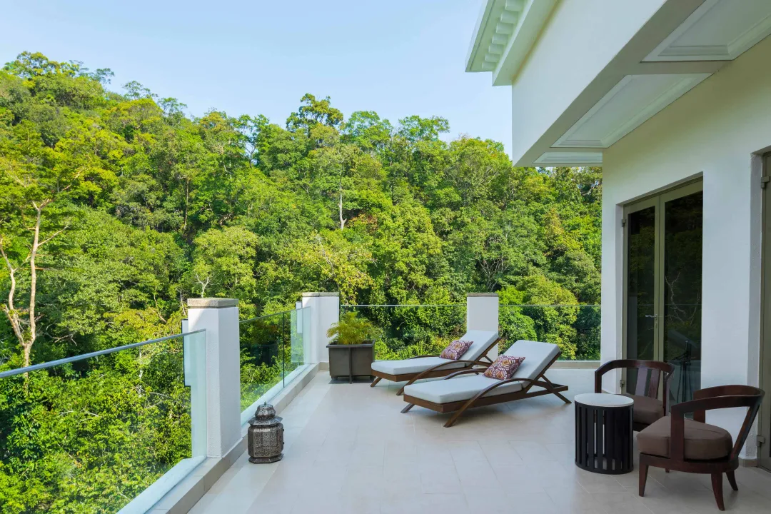 St.-Regis-Langkawi-Penthouse-Suite-Balcony