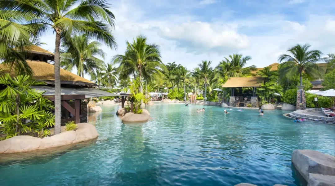 Centara Grand Mirage Beach Resort Pattaya - Pool