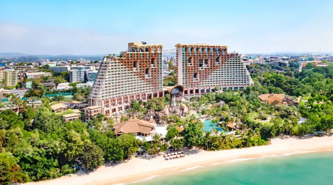 Centara Grand Mirage Beach Resort Pattaya - Resort Over View