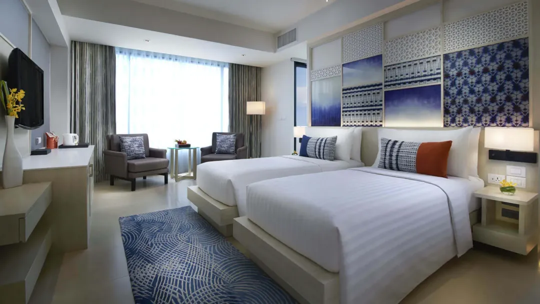 Deluxe Pool View Room - Twin Bed with Pool View