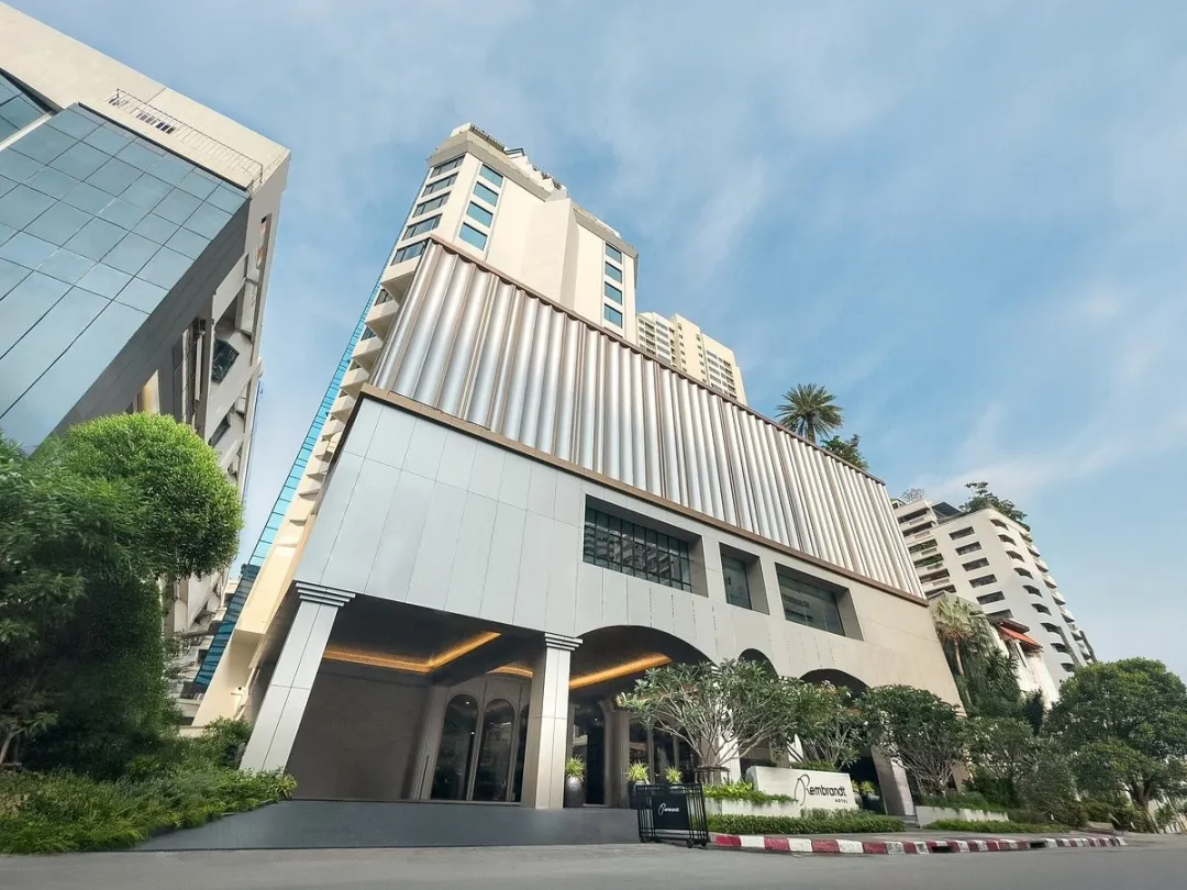Rembrandt Hotel & Suites Bangkok - Hotel Front View
