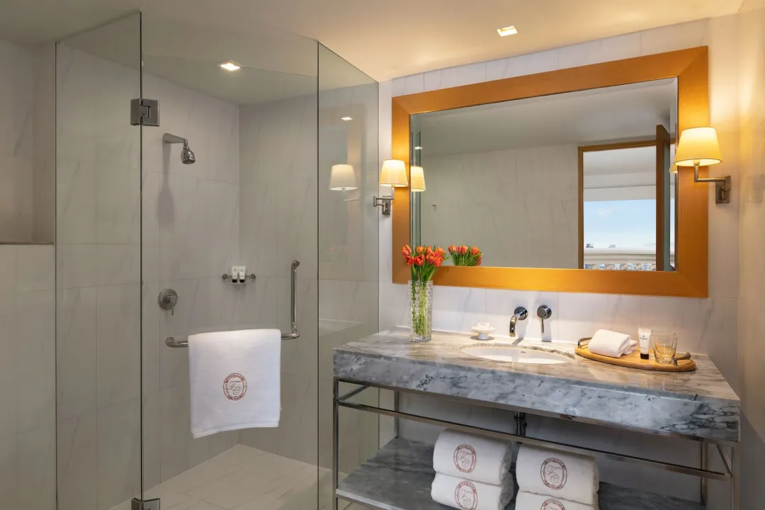 Odysseys Travel - Tower Club at Lebua - Tower Club Suite Two Bedroom with Lounge - Bathroom
