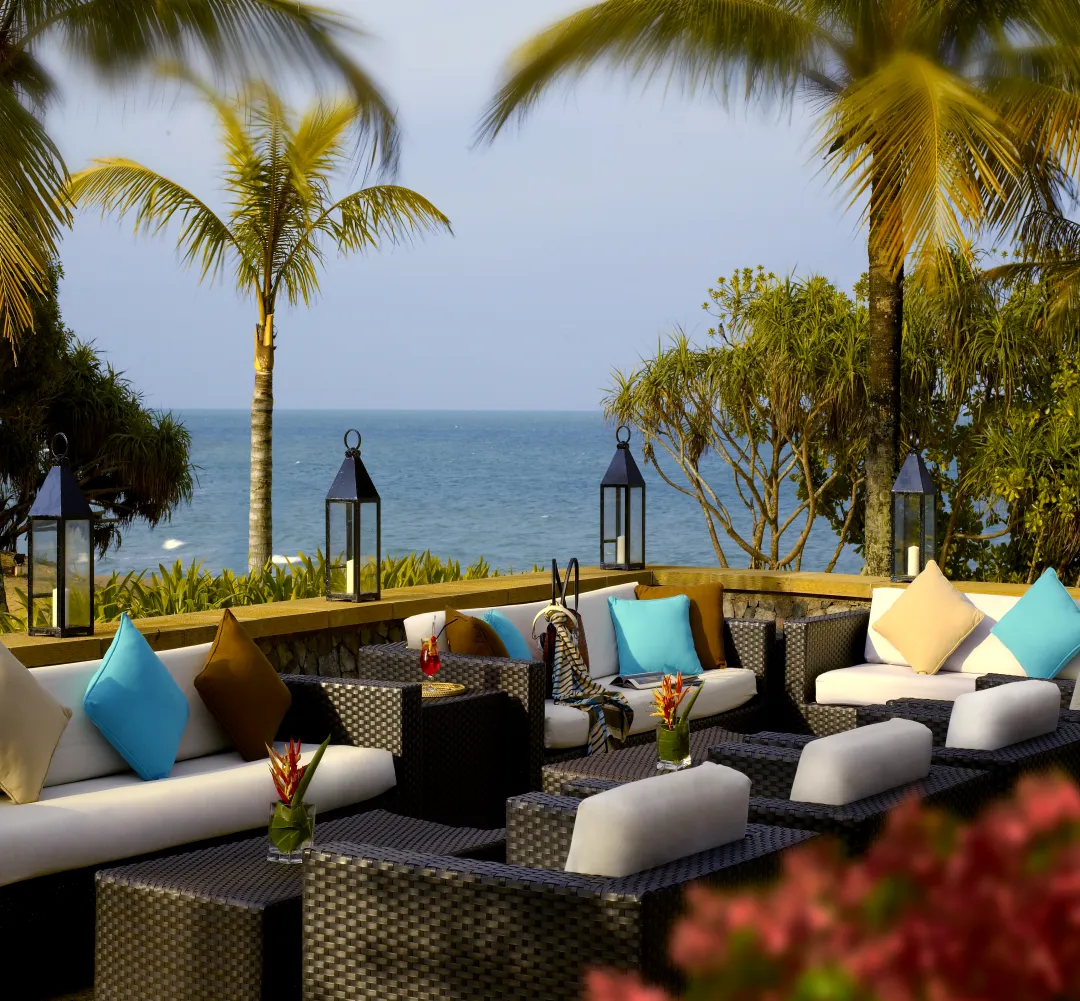 Tanjong Jara -  Poolside Lounge