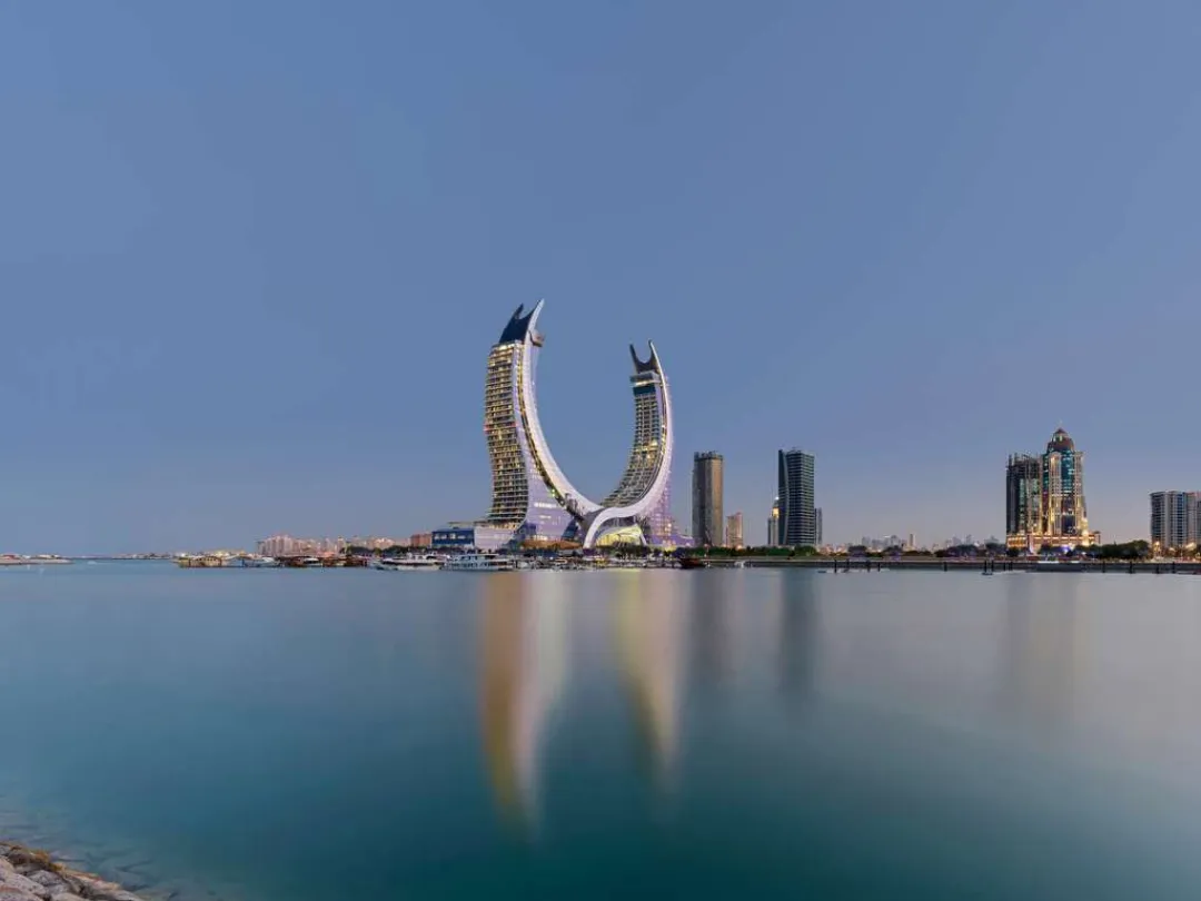 Fairmont Doha - Hero Image - Evening View