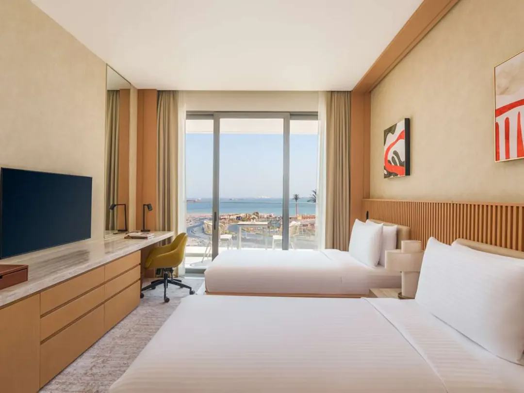 Two Bedroom Family Sea View Room with Meryal Waterpark Access - Twin Bed View